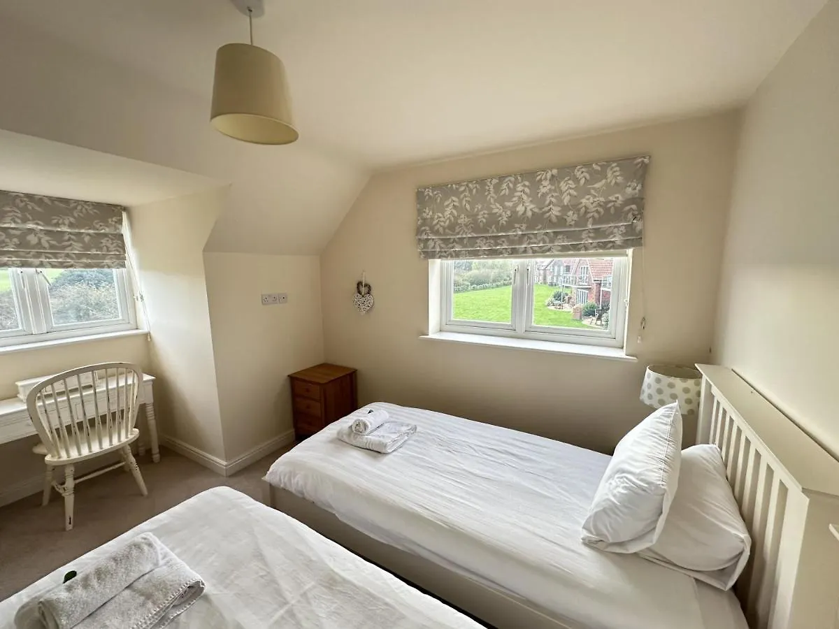 Sunrise View Villa Reighton